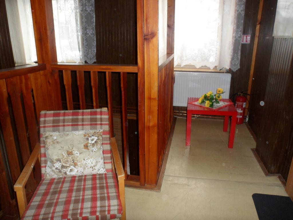 Pension Mikulka Mikulov v Krusnych Horach 外观 照片